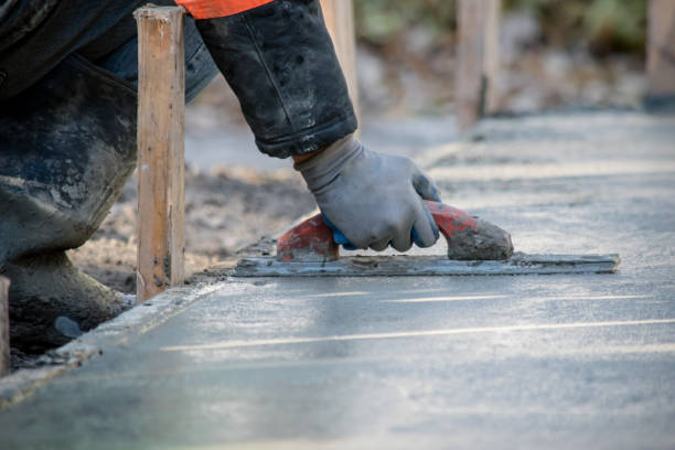 Best Best Concrete Contractor  in Mentone, CA
